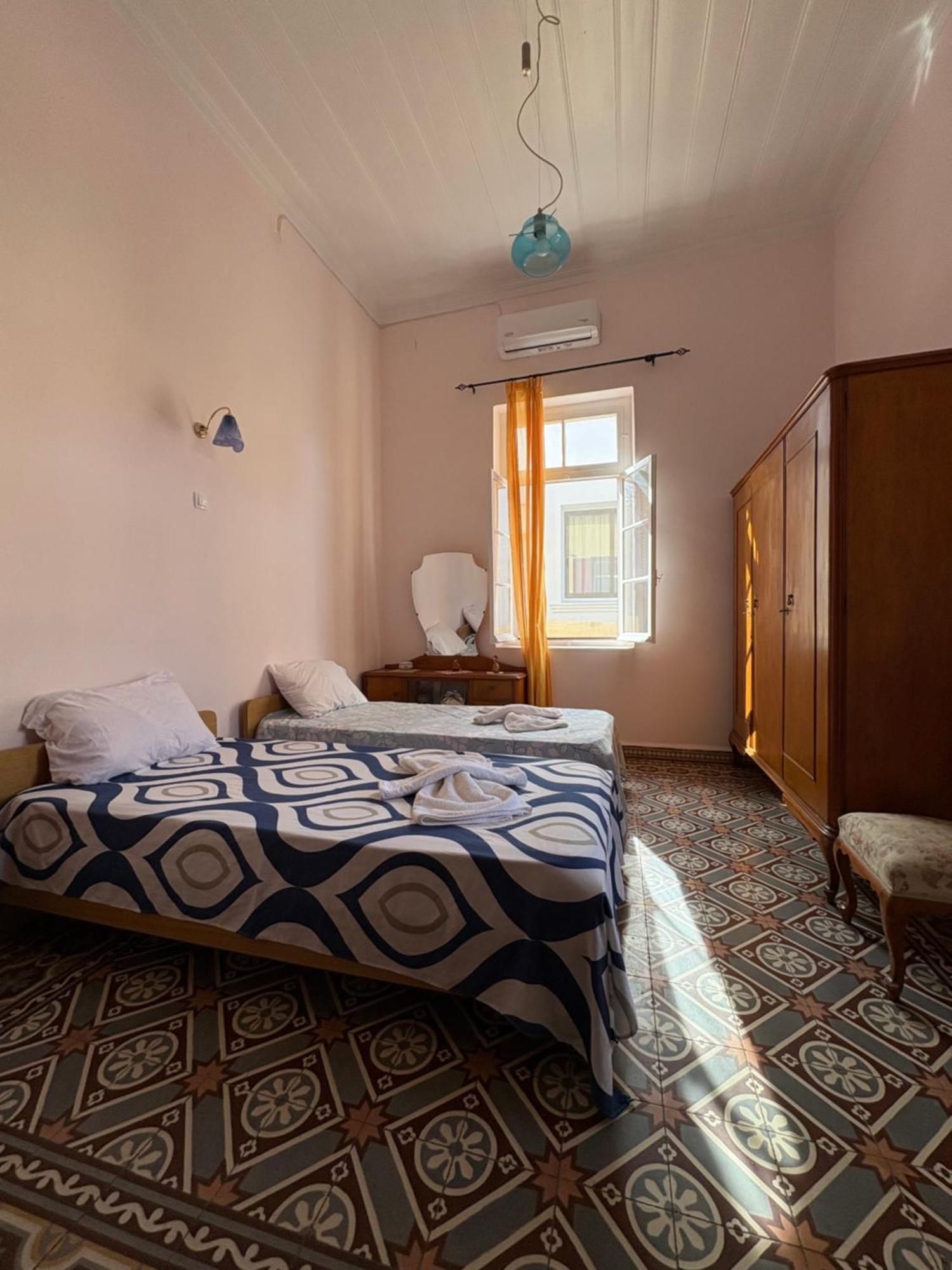 Shared House , Private Rooms With Garden Chania  Exteriér fotografie